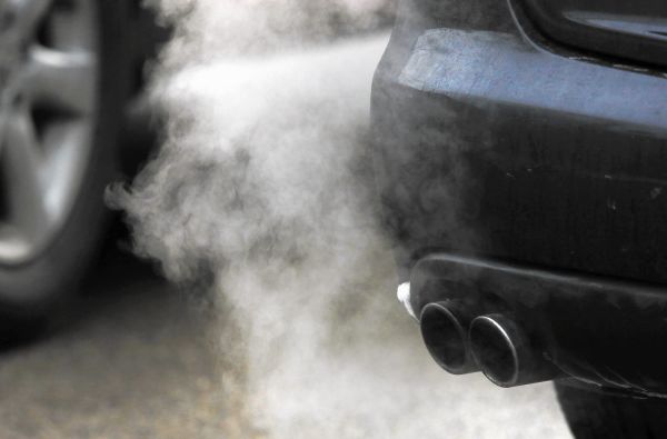 No calientes el automóvil más de lo necesario
